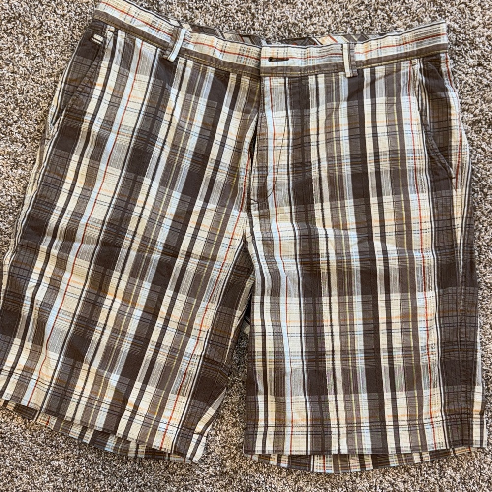 Plaid Men's Shorts in Brown and Cream